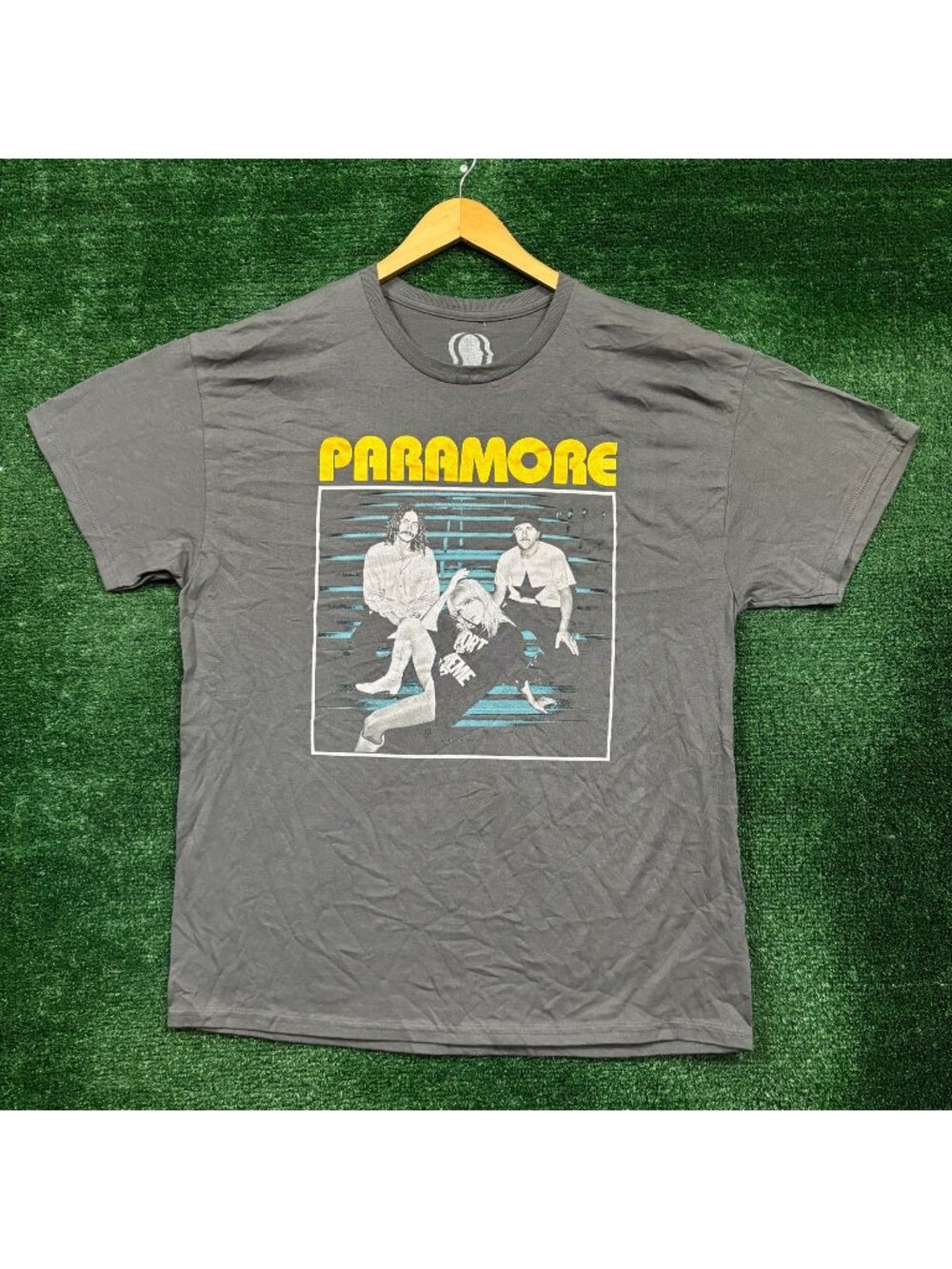 Paramore This Is Why Rock Band T-Shirt Size Extra Large